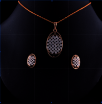 Real Diamond Pendent Chain - 14kt Gold, 4gm, Round Shape | Gh Color, Vs Clarity, Dazzling Design For Timeless Elegance And Brilliance