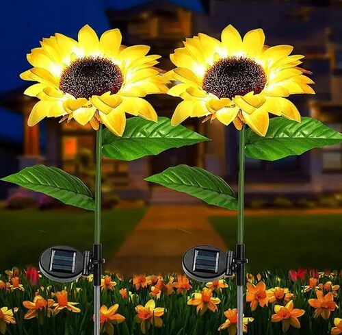 Solar Sunflower Garden Light (2 Piece)