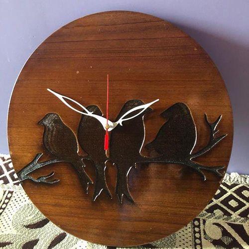 Wooden Wall Clock - Color: Black