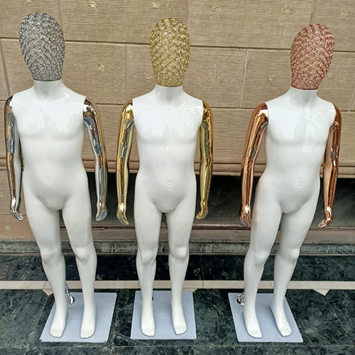 White Glossy Kids Mannequins With Chrome Head And Crystal Beads