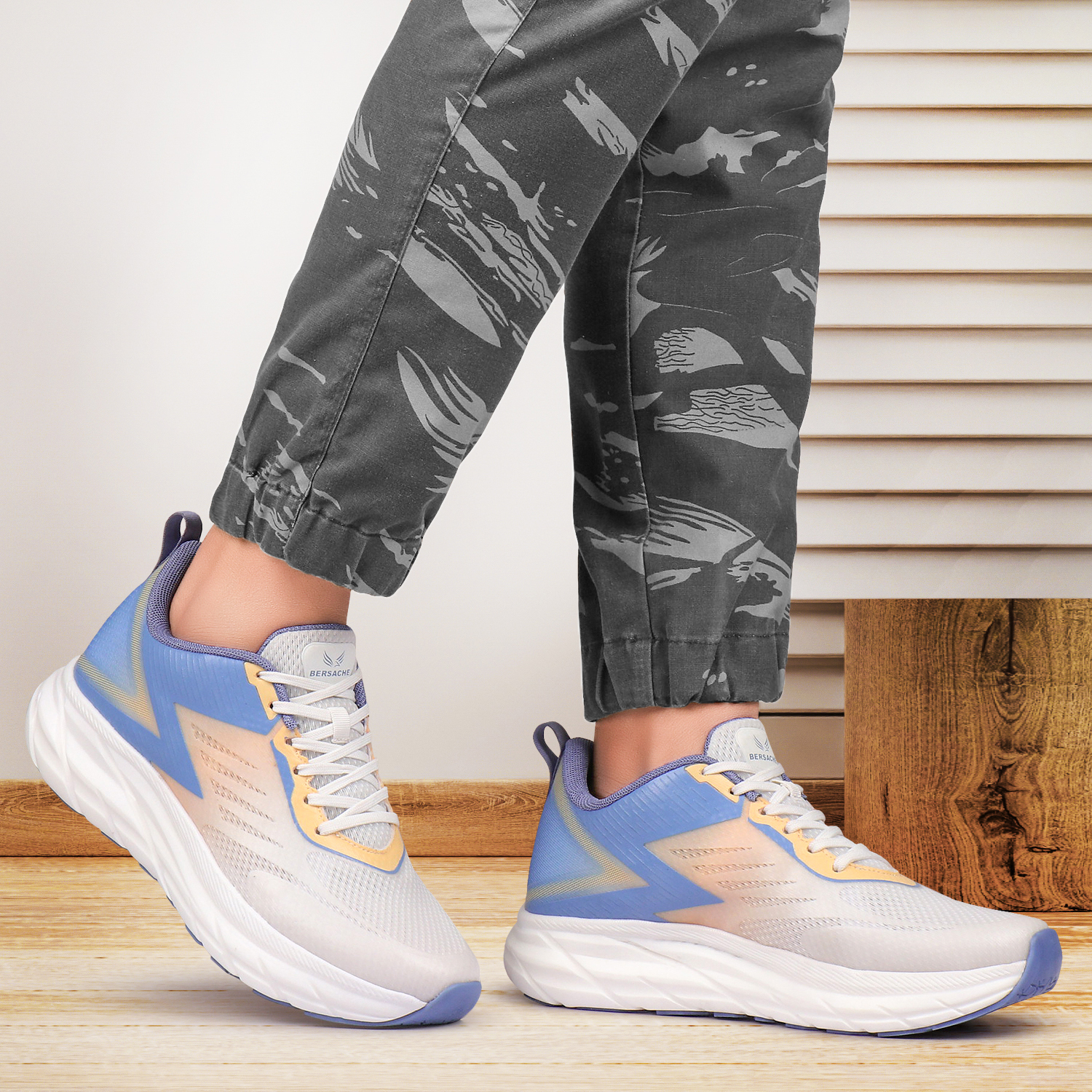 premium Sports ,Gym, tranding Stylish Running shoes (9110