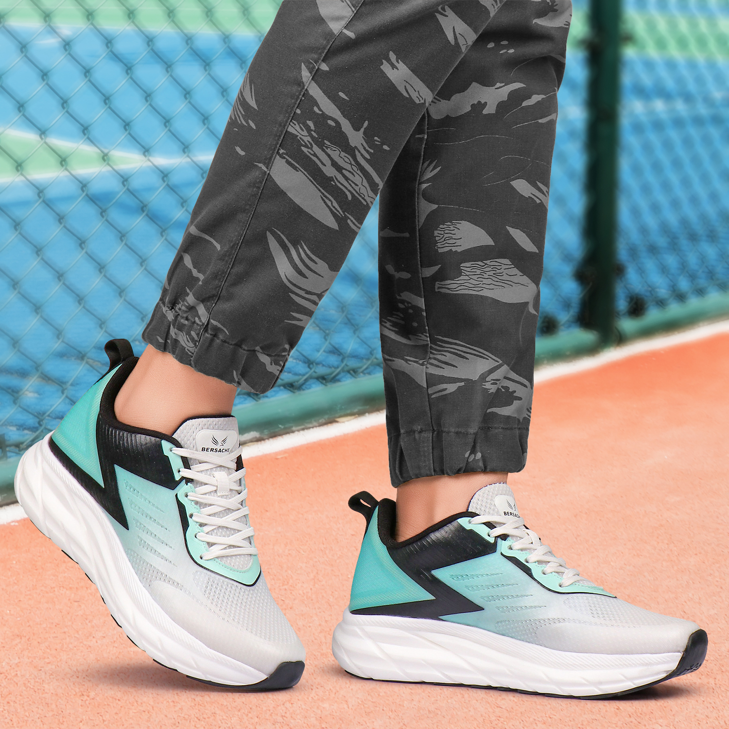 premium Sports ,Gym, tranding Stylish Running shoes (9111)