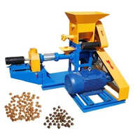 5 Hp Fish Feed Making Machine - Capacity: 100 Kg/Hr