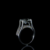 Oval Diamond Ring - Diamond Clarity: Vs1