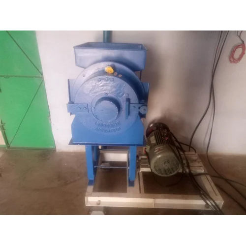 Automatic Wheat Grinding Machine - Capacity: 100 Kg/hr