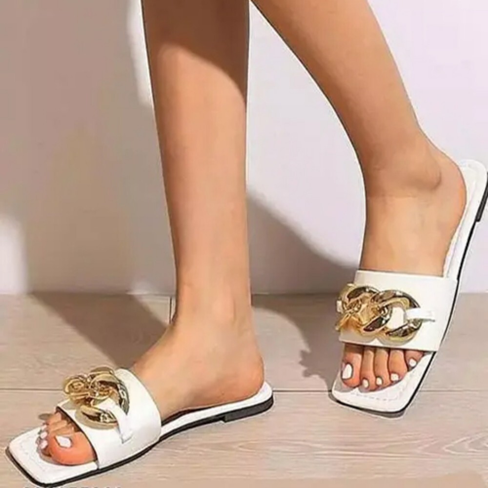 White Solid Mules Flats Sandals - High-Quality Leather, Sizes 20.0 CM to 27.0 CM, Medium Heel, Versatile Colors for Women