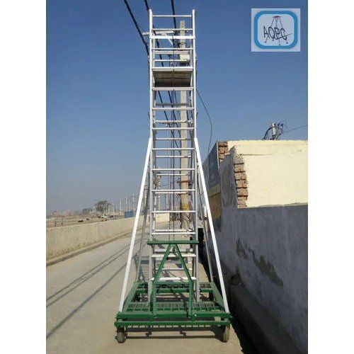 Aluminum Tiltable Tower Extension Ladder - Material: Aluminium