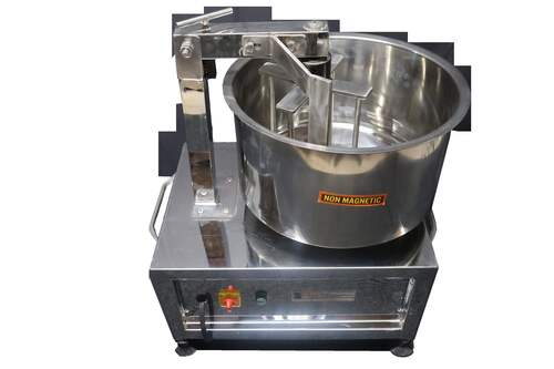 Dough Kneader Extruder Machine