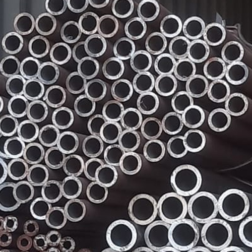 Carbon Steel Round Seamless Pipes