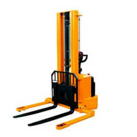 Battery Electric Hydraulic Straddle Leg Stacker - Attributes: Strong