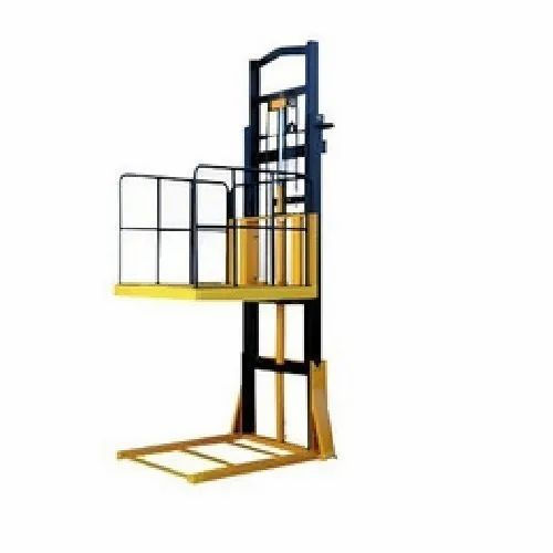 Electric Goods Lift - Material: Steel