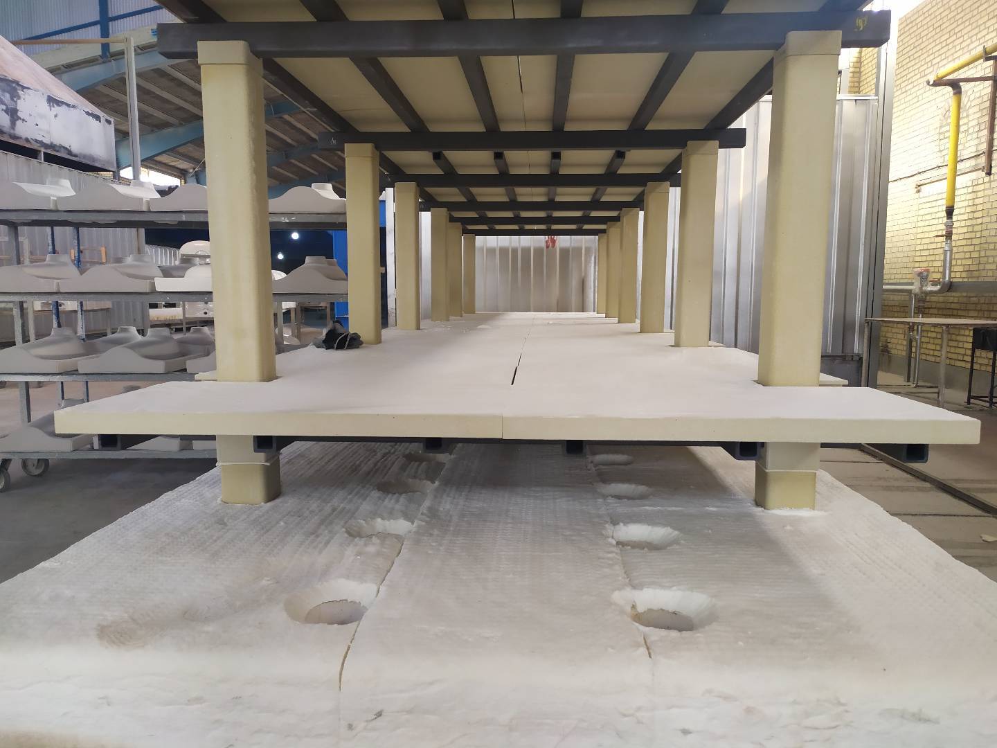 Kiln Furniture Extruded Batt/ Hollow Kiln Shelf/ Slab/ Plate