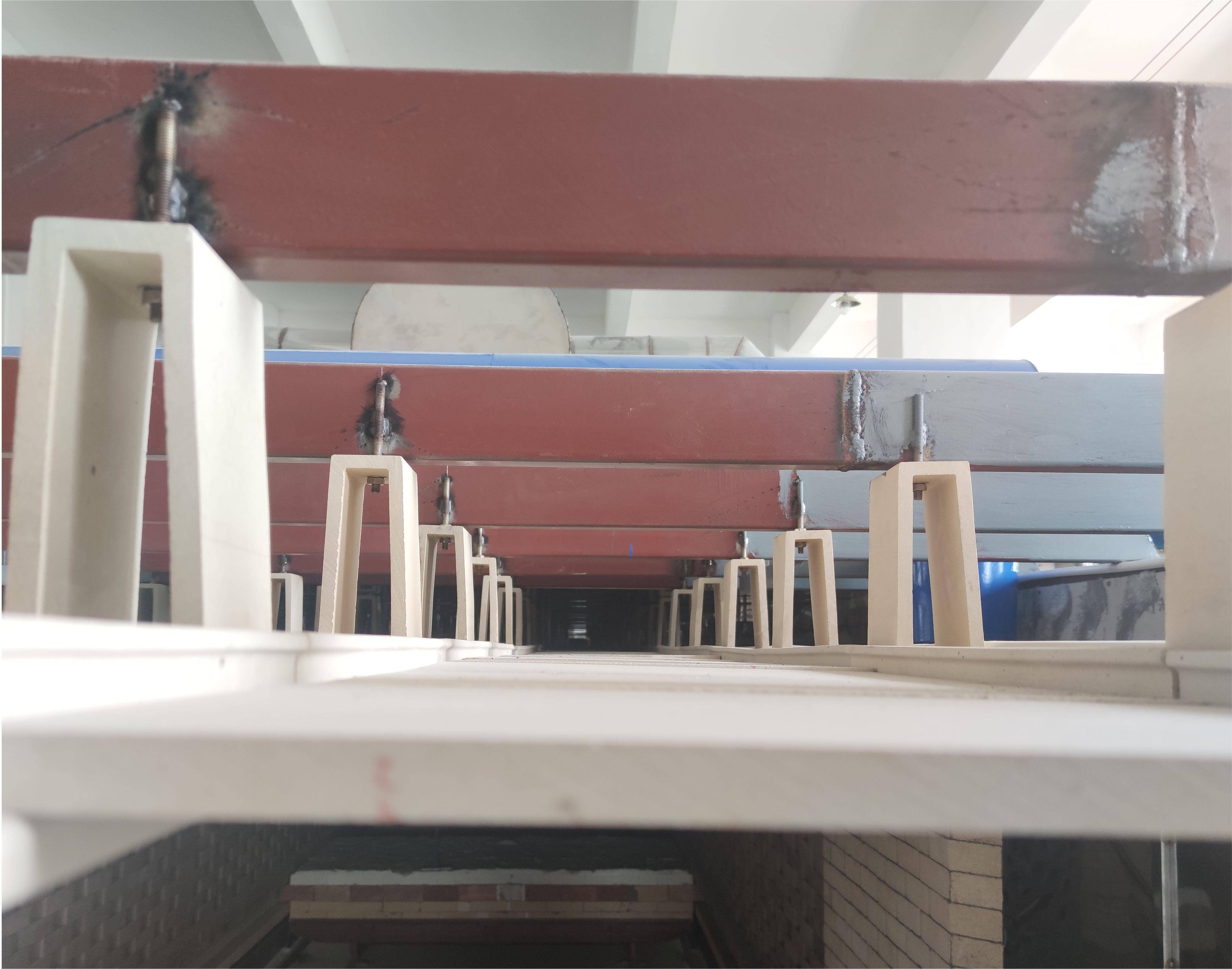 Kiln Furniture Cordierite Mullite Hanging Rail and Hanging Crank for Kiln Roof System