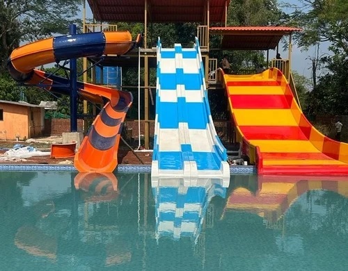 WATERPARK FAMILY SLIDE