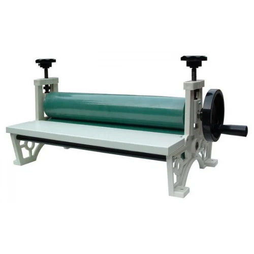 390Mm Manual Cold Laminator Machine - Automatic Grade: Semi Automatic