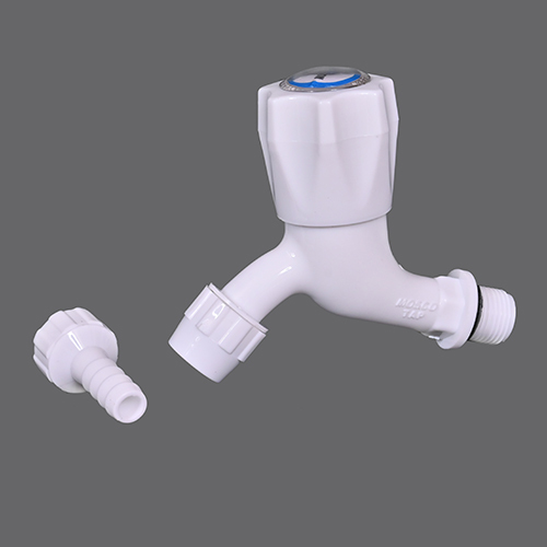 Short Body Bib Cock With Nozzle