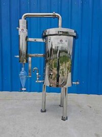 Aromatic Oil Distillation Plant - Stainless Steel, Manual Control System | Flexible Capacity, Automated Material Handling, Energy Efficient Production, Customization Options