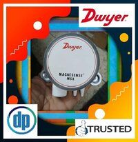 Dwyer MSX-W13-IN Differential Pressure Transmitter From Bijoli Industrial Area Uttar Pradesh India