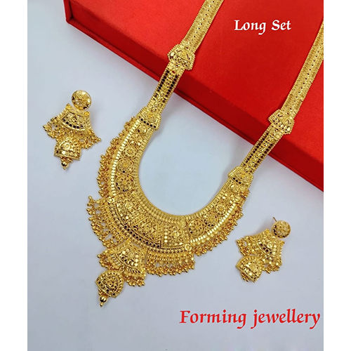 Ladies Modern Necklace Set - Color: Golden