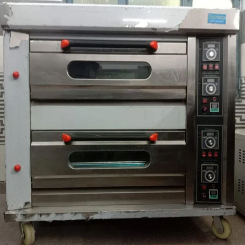 2 Deck 4 Tray Gas Baking Oven - Automatic Grade: Fully Automatic