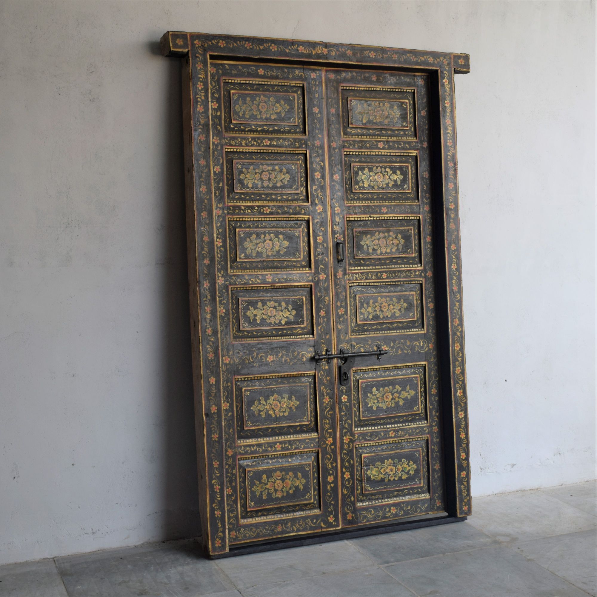 ANTIQUE TEAK WOODEN PAINTED DOOR