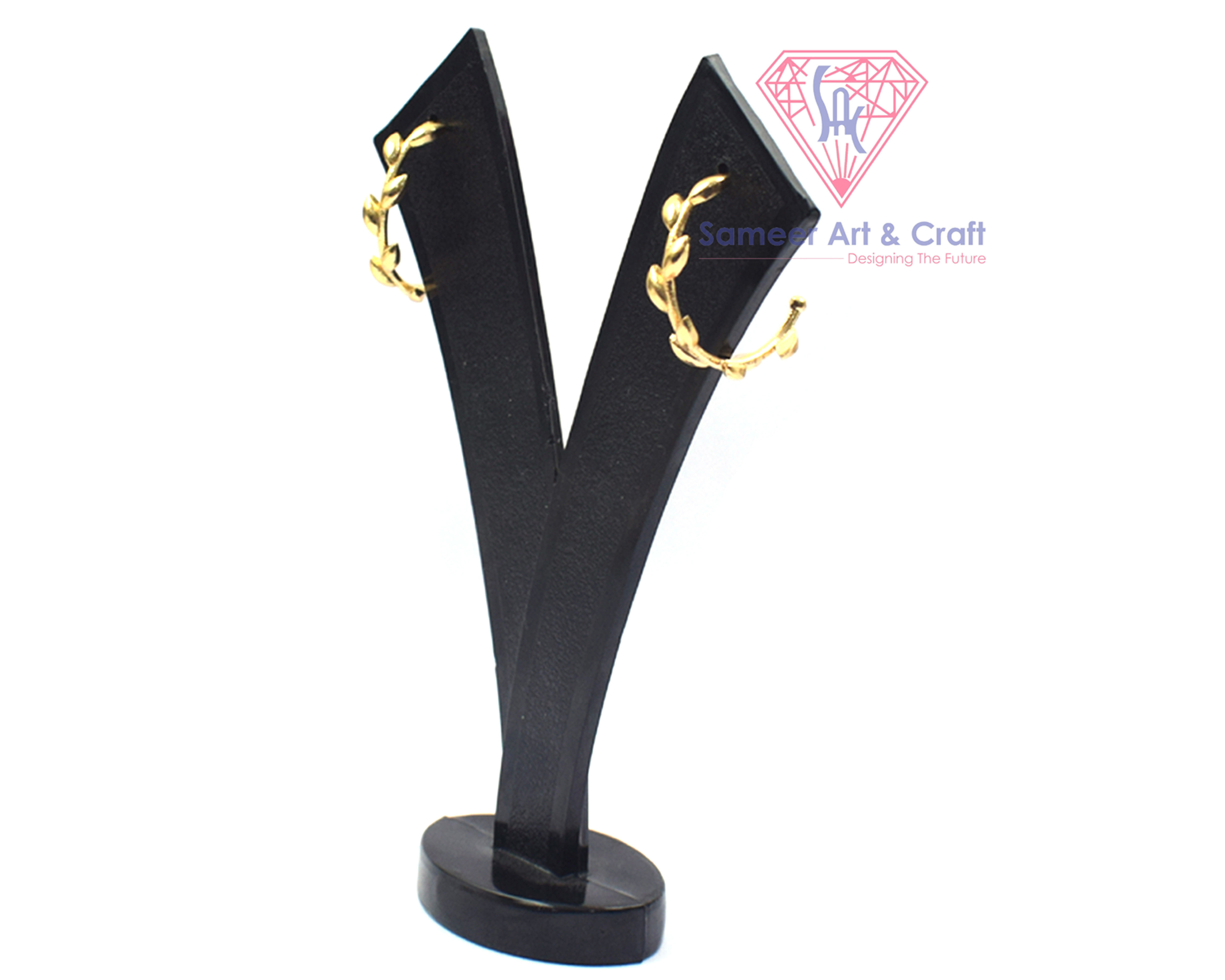 Fashionable Brass Leaf Design 18K Gold Plated Stud Earring