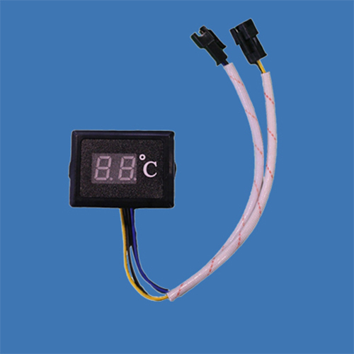 Square Display - Rated Voltage: 5-15 Volt (V)
