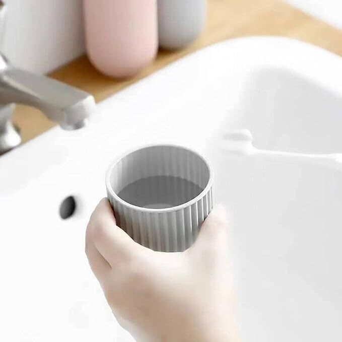 capsule shape toothbrush holder