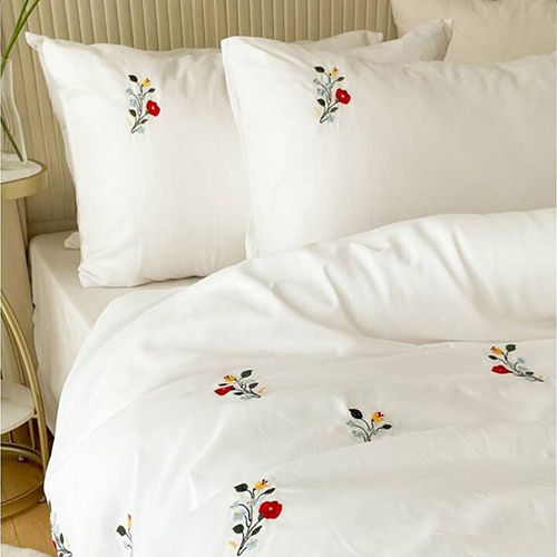 Double Bed Sheets - Color: White