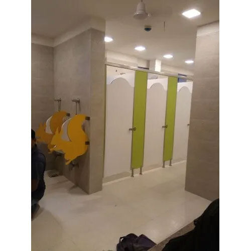 Children - School Urinal Partition