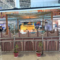 Red Sandstone Jarokha - Premium Quality Polished Slabs | Elegant Traditional Indian Artwork, Durable Rustic Charm
