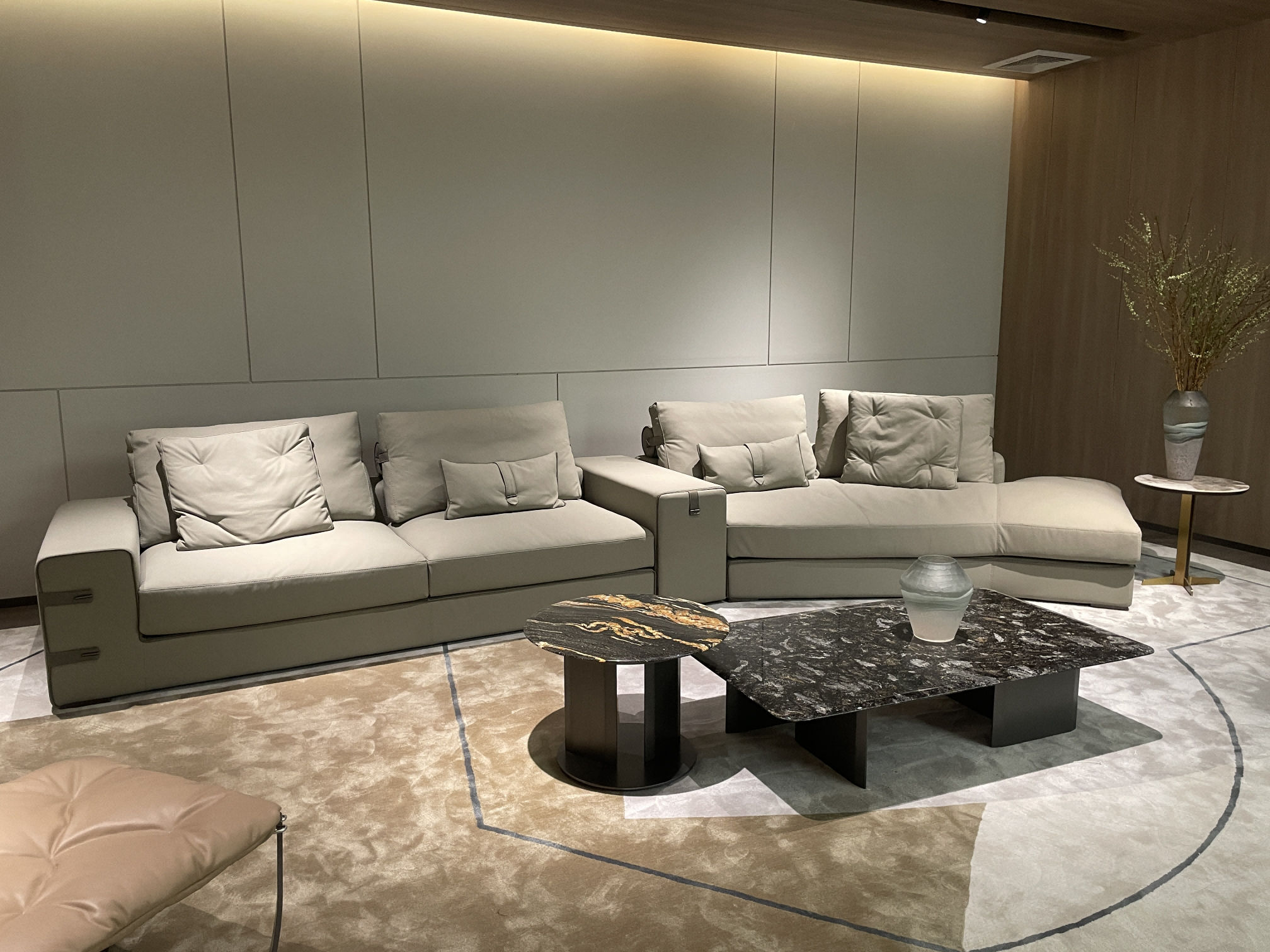 Gregory sectional sofa by Gamma Arredamenti Italian designer furniture