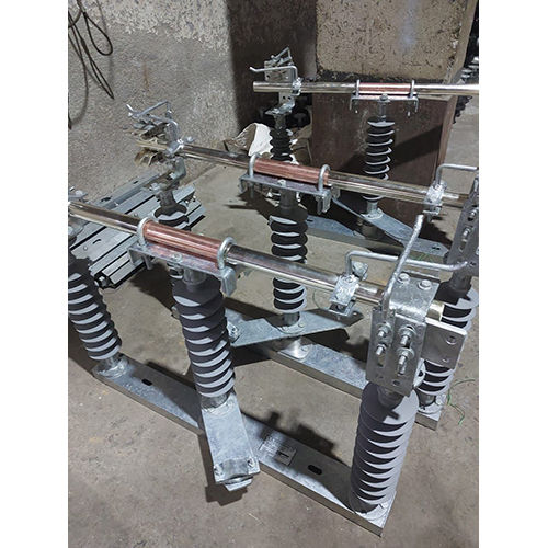 33 Kv Polymer Isolator - Application: Electricals