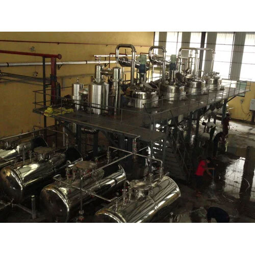 HERBAL EXTRACTION PLANT WITH DISTILLATION