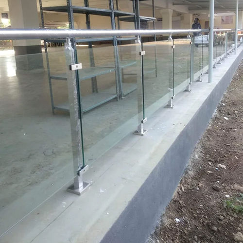 Balcony Glass Railing - Feature: Rodent Proof