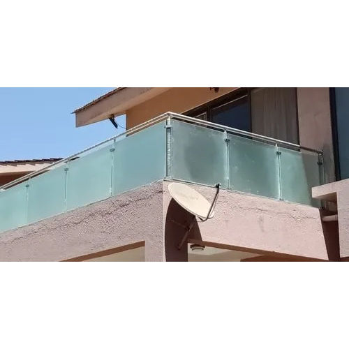 Tempered Glass Railing - Feature: Rodent Proof