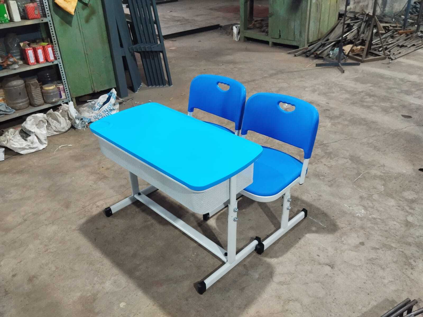 Height Adjustable Desk and Chairs