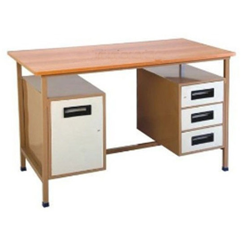 Teacher Table
