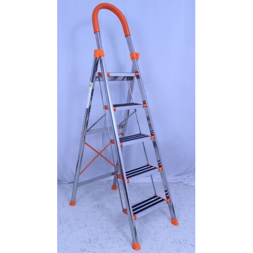 Broad Step Ladder