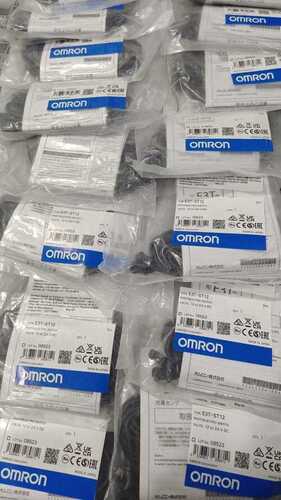 Omron ,Photoelectric Switch, E3t-st12