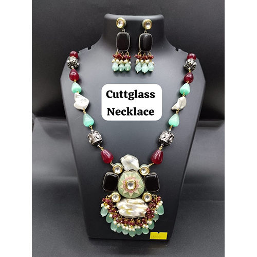 Cuttglass Necklace Set - Color: Multicolor