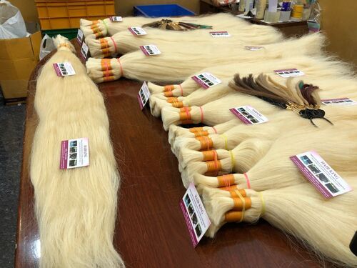 RAW INDIAN COLOURED HUMAN HAIR TEMPLE HAIR EXPORTER FACTORY PRICE FULL HAIR BUNDLES