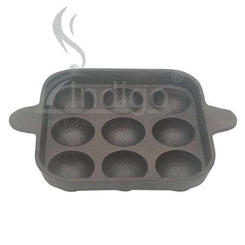 CAST IRON SQUARE APPAM PAN WITH HDL