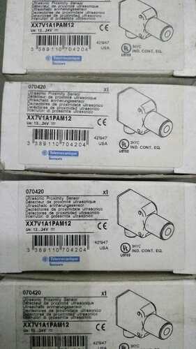 TELEMECANIQUE ULTRASONIC SENSOR, XX7V1A1PAM12