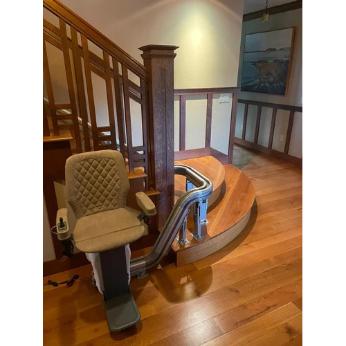 125 KG Devi Stair Lift