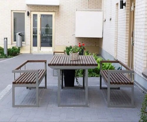 MORDEN CANTEEN TABLE