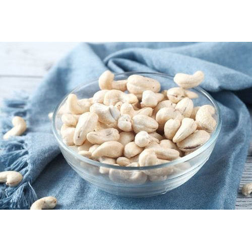 White Cashew Nuts - Cultivation Type: Common