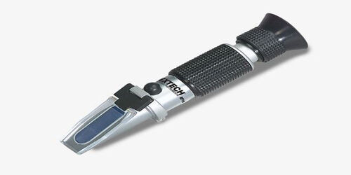 Refractometer