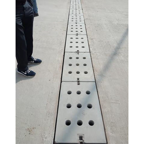 Reinforced Cement Concrete Chamber Cover - Application: Drainage