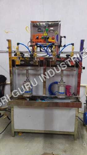 4 HEAD PET BOTTLE FILLING WITH CAPING MACHINE